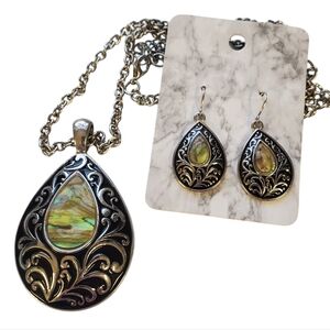 Women's Silver and Green Pendant Necklace and Earring Set
